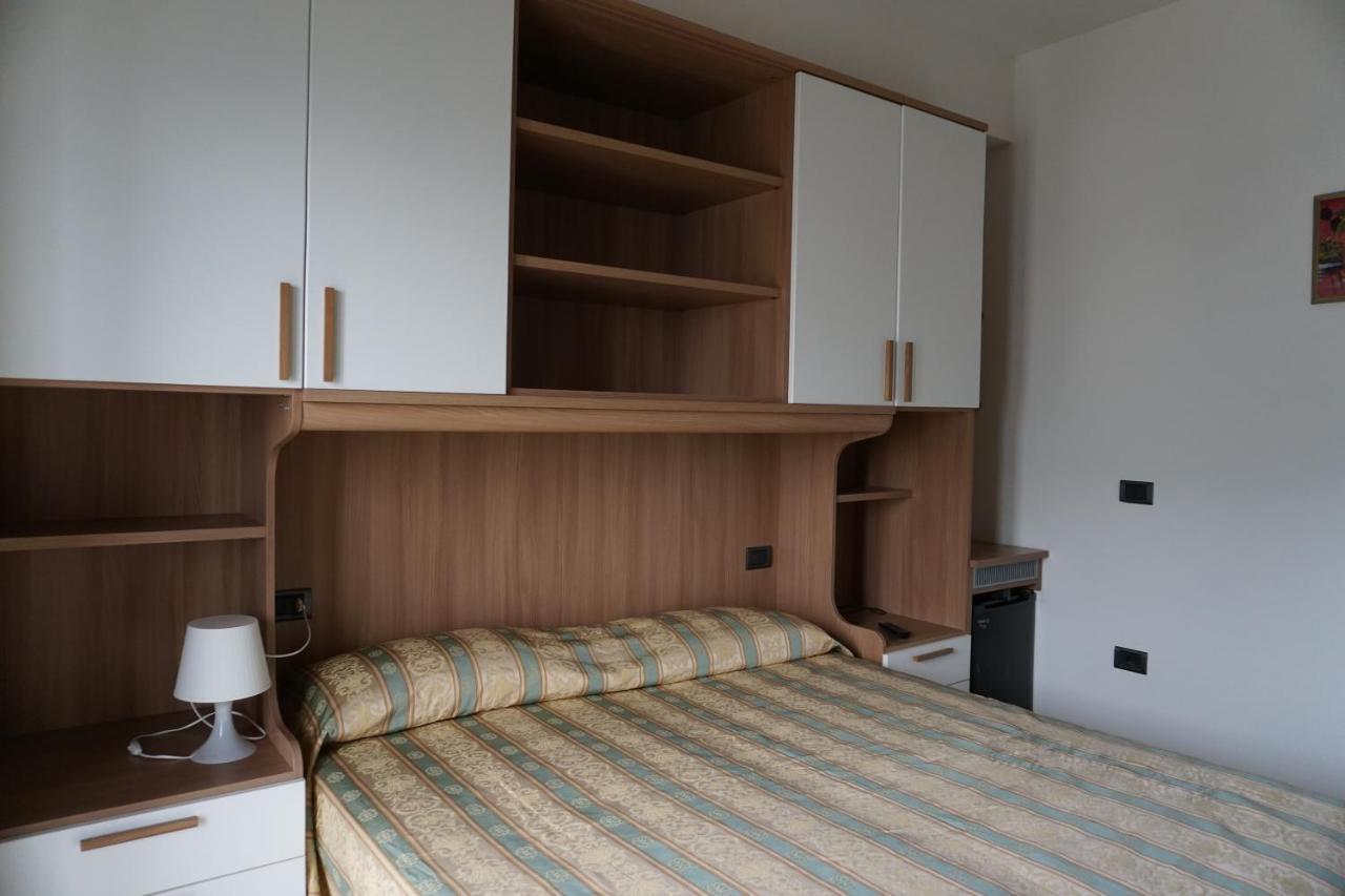 Hotel Ideal