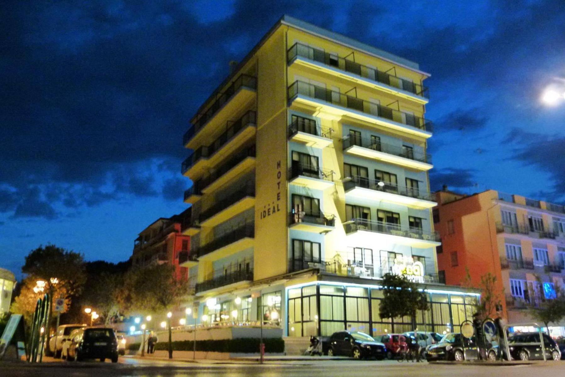 Hotel Ideal 3*
